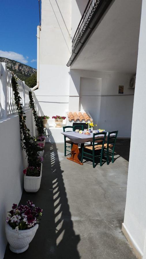 Apartmán Zose - Casa Al Mare Cala Gonone Exteriér fotografie